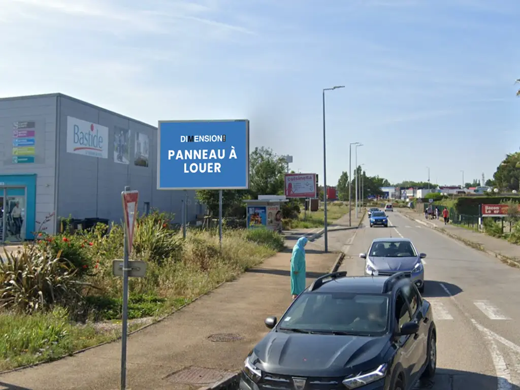 Panneau 8m² Av. du Maréchal Juin FACE B - Arles