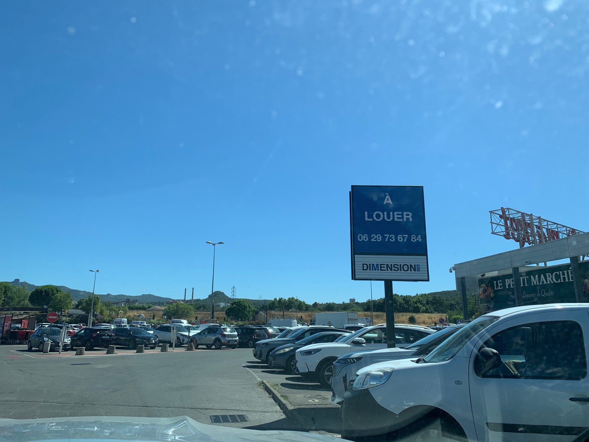 Panneau 5m² Parking Carrefour - Gardanne