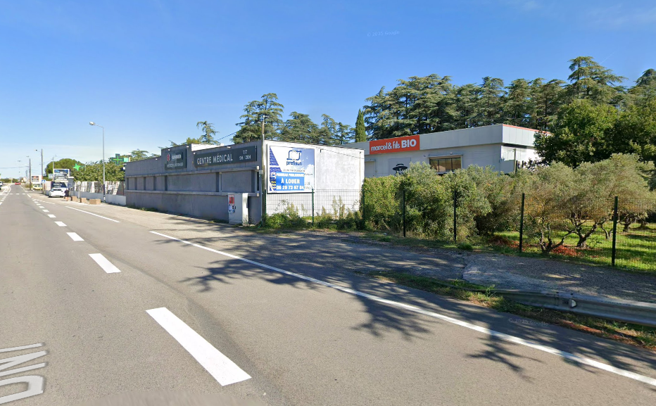 Panneau 8m² mural - Centre Cial LE GRAND CEDRE Route de Nice- Saint Maximin