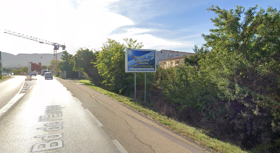 Panneau 4m² DF Bd de l'Europe - Trets