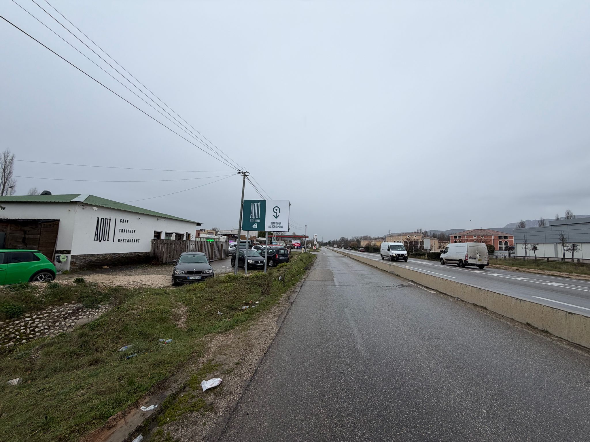 Panneau 4m² ZAC ST CHARLES ROUTE DE TRETS 13710 - FUVEAU