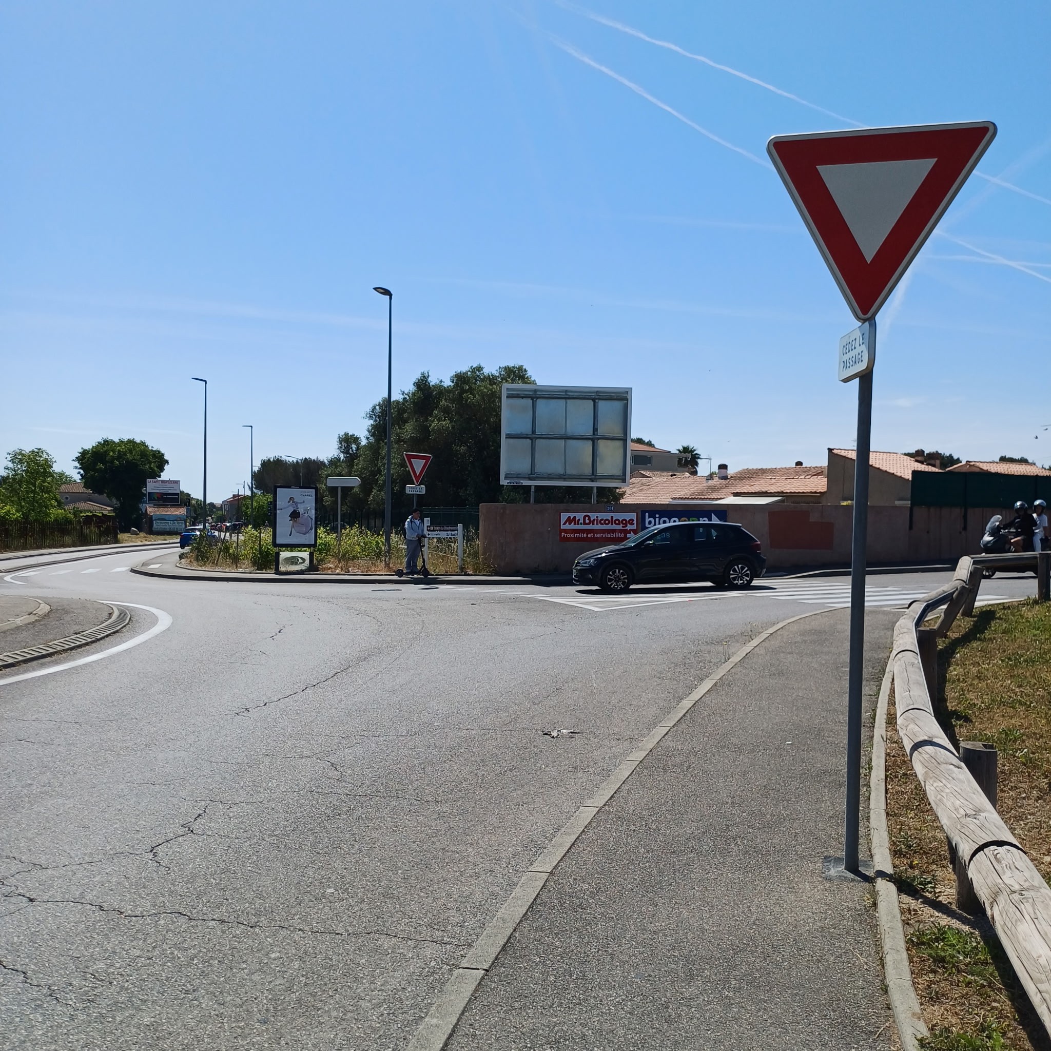 Panneau 8m² Avenue Emile BODIN 13600 LA CIOTAT