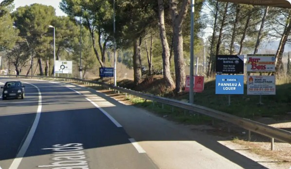 Panneau 1,5m² BAS Av. des Chabauds - Bouc Bel Air