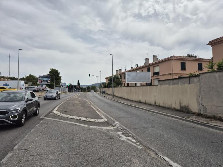 PANNEAU 6M² - AV DE SAINT MENET 13011 MARSEILLE